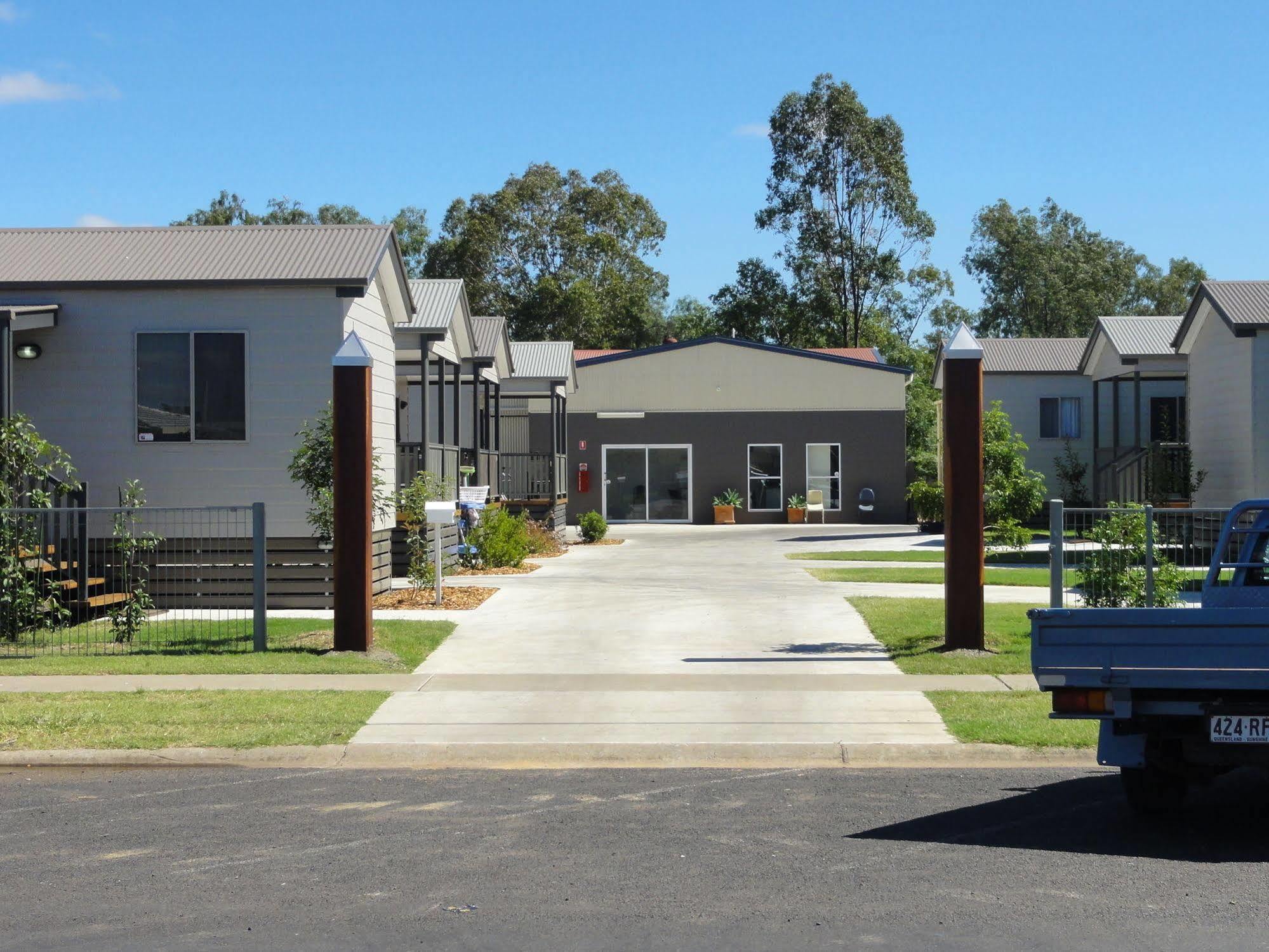 מלון Dalby Tourist Park מראה חיצוני תמונה